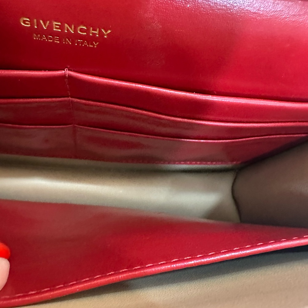 Givenchy Small 4G Chain Leather Crossbody Bag - Red - Picture 9 of 12